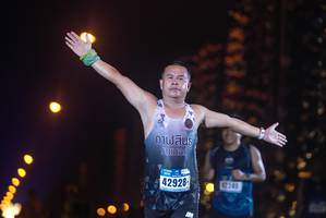 BIB: 42928, 12245
                            <button type="button" onclick="openModal(18286743)" class="btn btn-primary btn-sm float-right btn-popup" data-toggle="modal" data-target=".modal-high-quality">
                        <i class="fas fa-shopping-cart"></i> Add to Cart
                    </button>
                                            <button type="button" onclick="isThisMe(18286743, true)" class="btn btn-success btn-sm float-right btn-popup btn-isme hidden" data-toggle="tooltip" data-placement="bottom" title="นี่คือรูปของคุณใช่ไหม คลิกที่นี่เพื่อเอาเข้าอัลบั้ม">
                        <i class="fas fa-plus"></i> Add to album
                    </button>
                    <button type="button" onclick="isThisMe(18286743, false)" class="btn btn-warning btn-sm float-right btn-popup btn-isnotme hidden">
                        <i class="fas fa-ban"></i> Remove from album
                    </button>